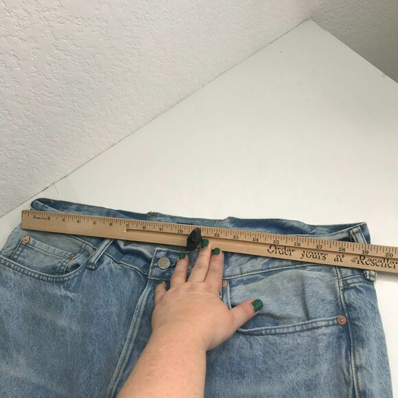 GAP Jeans Mens 38*32 Easy Fit Button Fly Tapered Leg Stone Wash Cotton AS IS - Picture 9 of 12